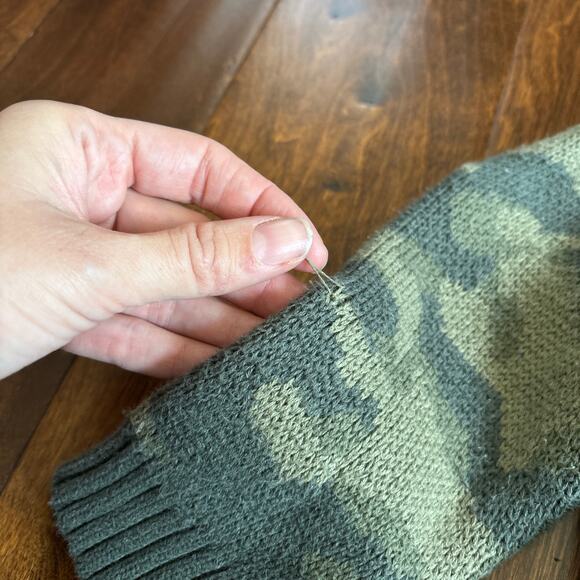 Oshkosh Boys 24 Month Cardigan Sweater Green Camo Grandpa Chunky Knit - Picture 6 of 6